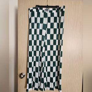 Wknd Chasers Checkered Wide-Leg Plisse Pants